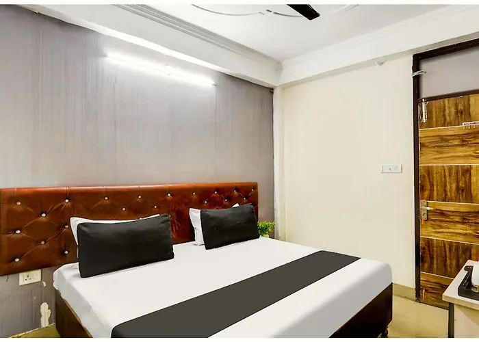Shriman Premium Inn#near Swargadwar Market And Jagannath Temple, Fully Air-conditioned With Wifi - Lift - Restaurant And Parking Facilities - Budget 5* Kathmandu